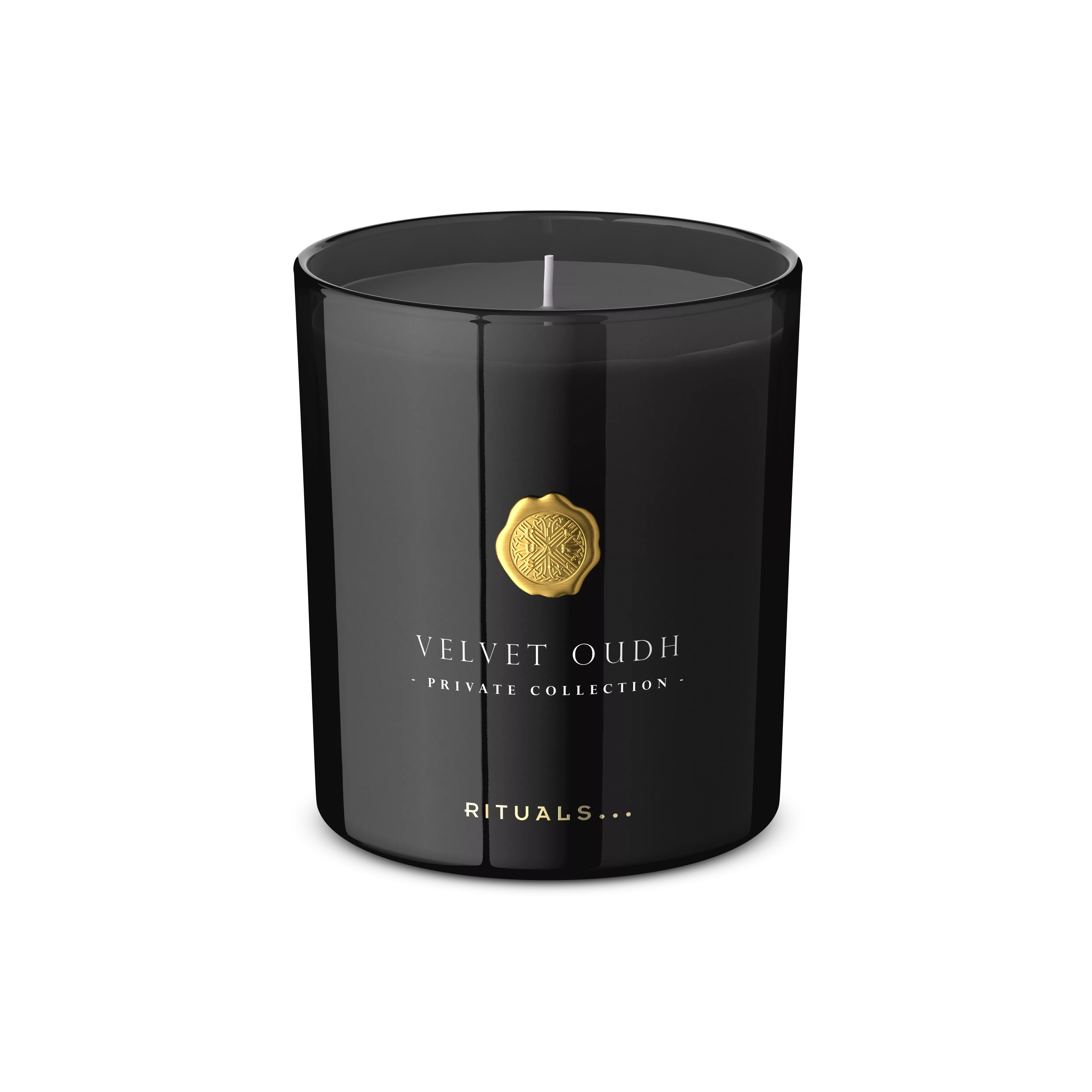 Velvet Oudh Scented Candle